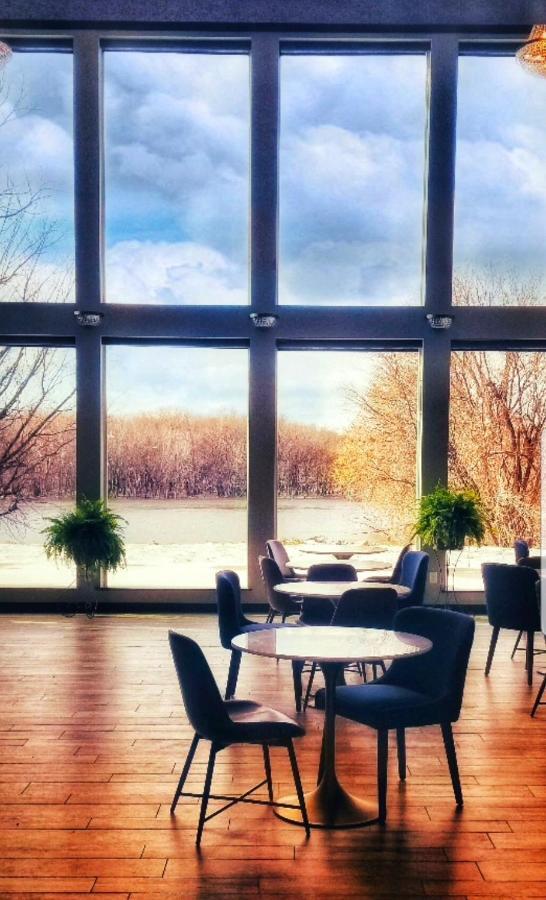 Waterfront Hotel Prairie du Chien Eksteriør bilde
